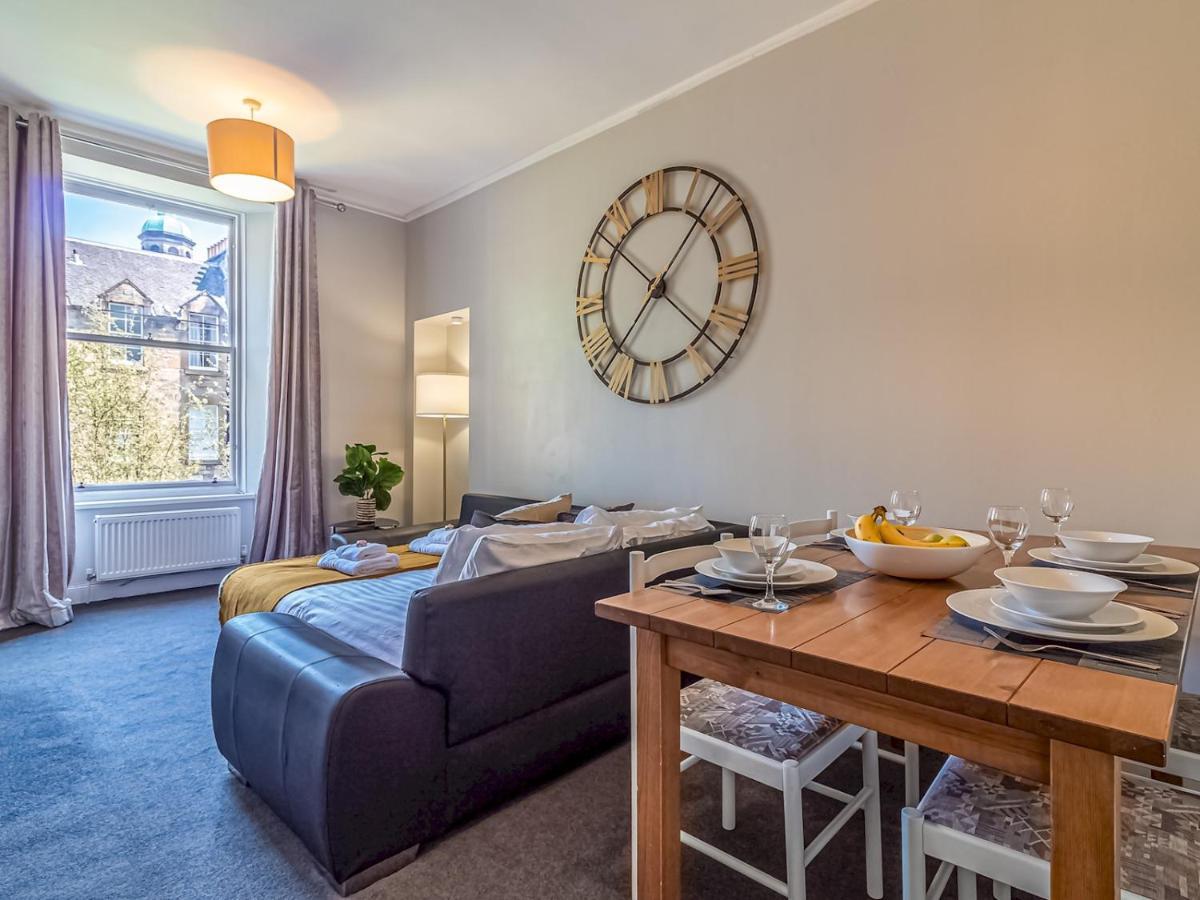 Pass The Keys Spacious And Homely Flat On The Royal Mile Edinburgh Ngoại thất bức ảnh