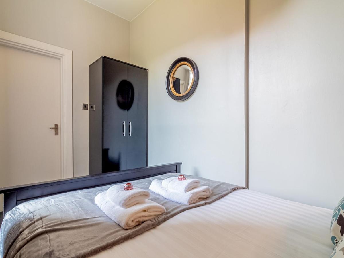 Pass The Keys Spacious And Homely Flat On The Royal Mile Edinburgh Ngoại thất bức ảnh