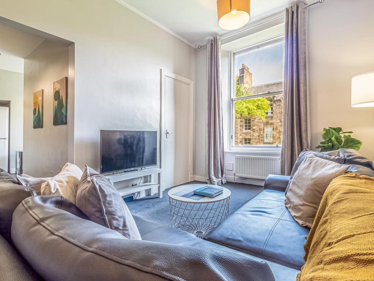 Pass The Keys Spacious And Homely Flat On The Royal Mile Edinburgh Ngoại thất bức ảnh