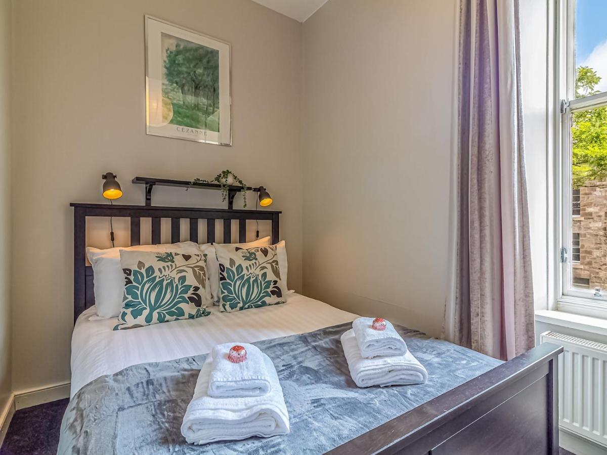 Pass The Keys Spacious And Homely Flat On The Royal Mile Edinburgh Ngoại thất bức ảnh