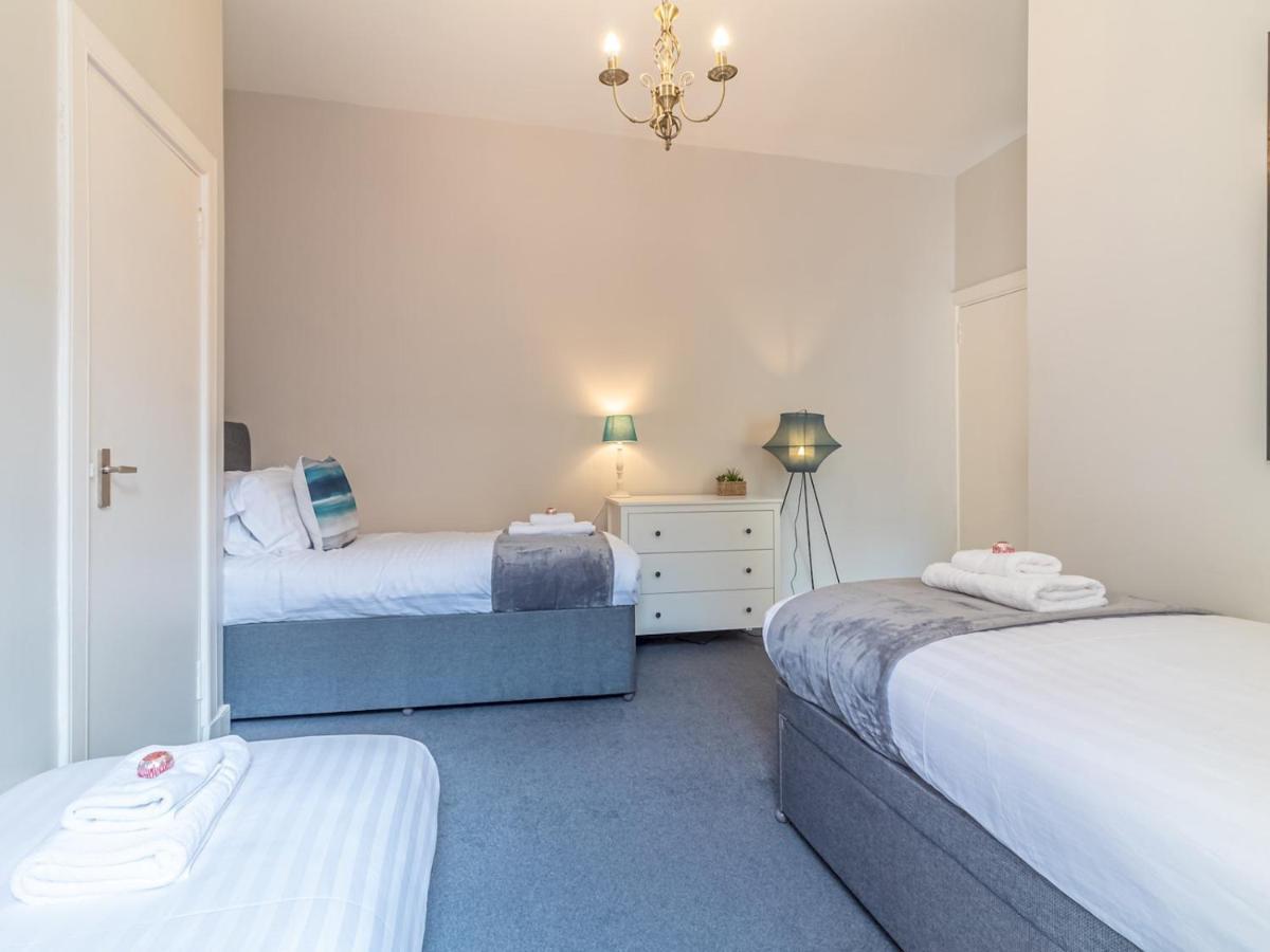 Pass The Keys Spacious And Homely Flat On The Royal Mile Edinburgh Ngoại thất bức ảnh
