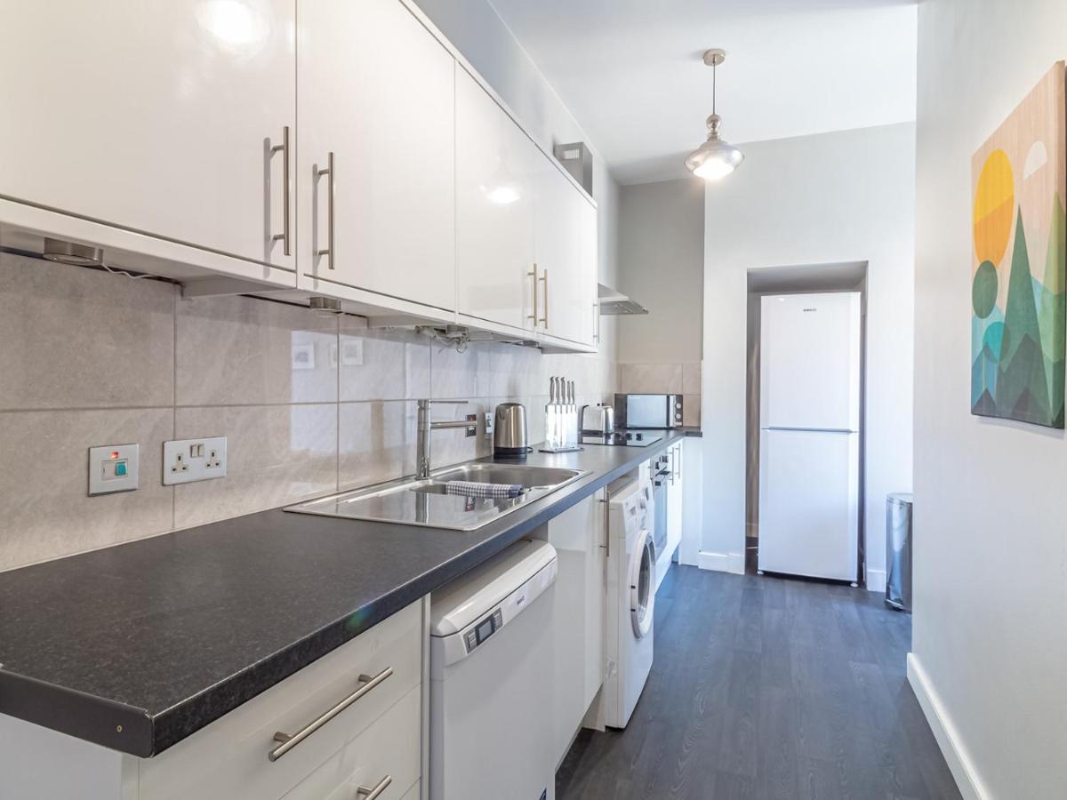 Pass The Keys Spacious And Homely Flat On The Royal Mile Edinburgh Ngoại thất bức ảnh