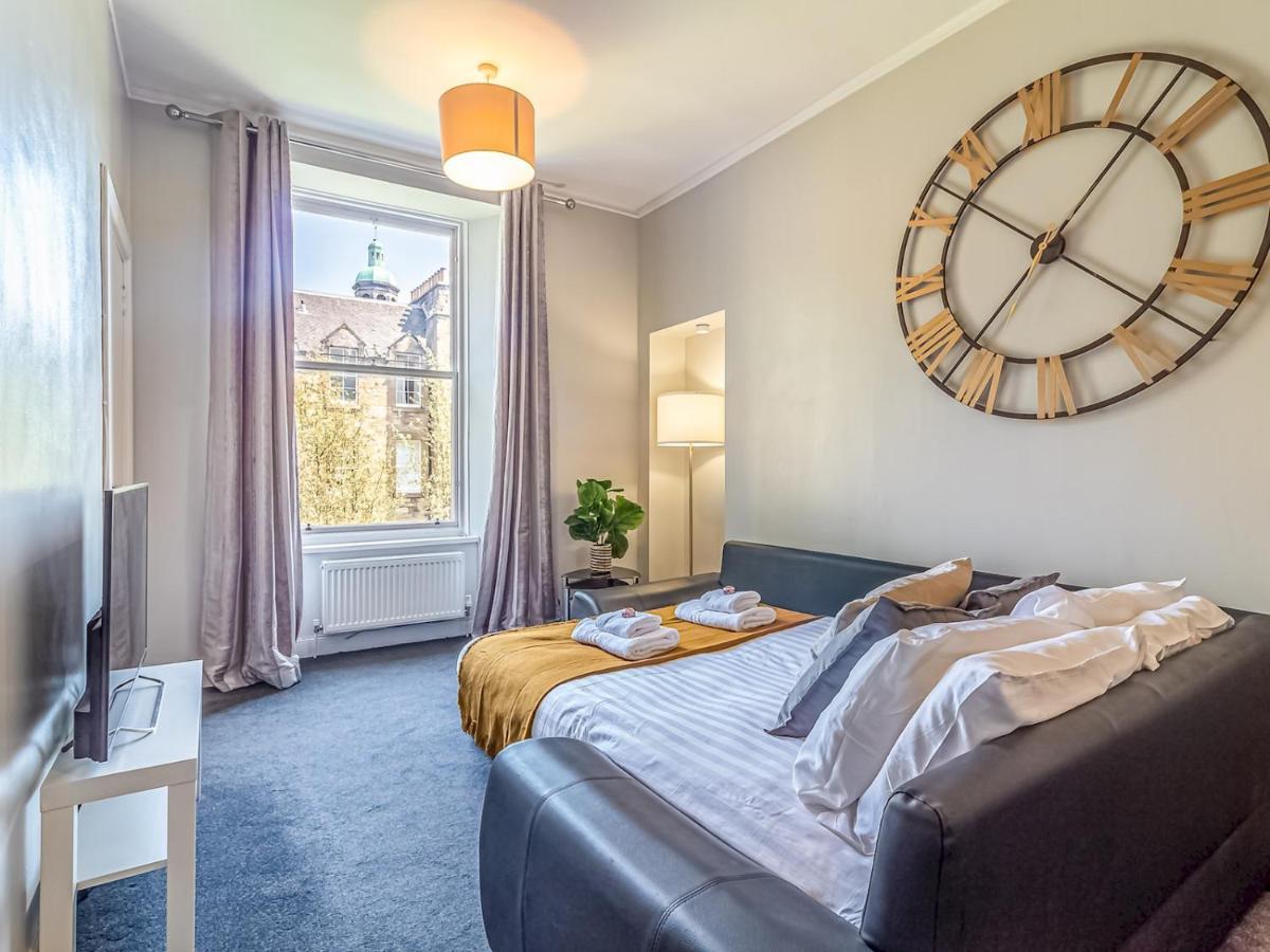 Pass The Keys Spacious And Homely Flat On The Royal Mile Edinburgh Ngoại thất bức ảnh