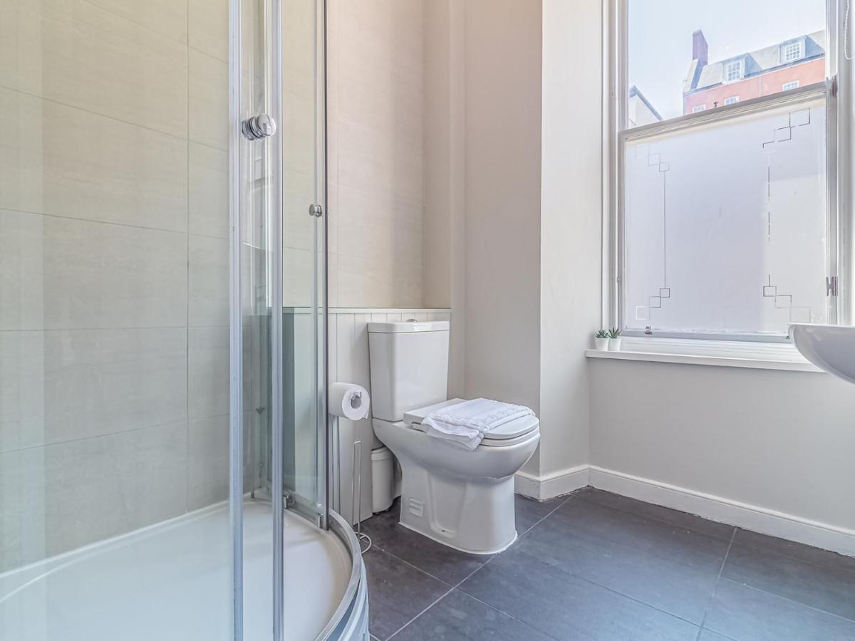 Pass The Keys Spacious And Homely Flat On The Royal Mile Edinburgh Ngoại thất bức ảnh