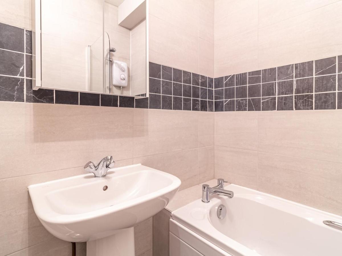 Pass The Keys Spacious And Homely Flat On The Royal Mile Edinburgh Ngoại thất bức ảnh