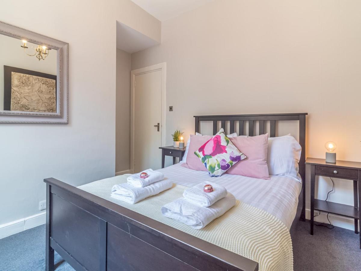 Pass The Keys Spacious And Homely Flat On The Royal Mile Edinburgh Ngoại thất bức ảnh