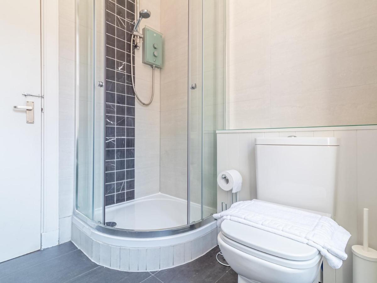 Pass The Keys Spacious And Homely Flat On The Royal Mile Edinburgh Ngoại thất bức ảnh